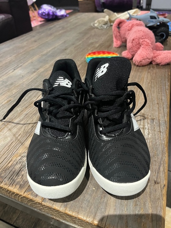 New Balance Other - Brand new New Balance youth baseball cleats